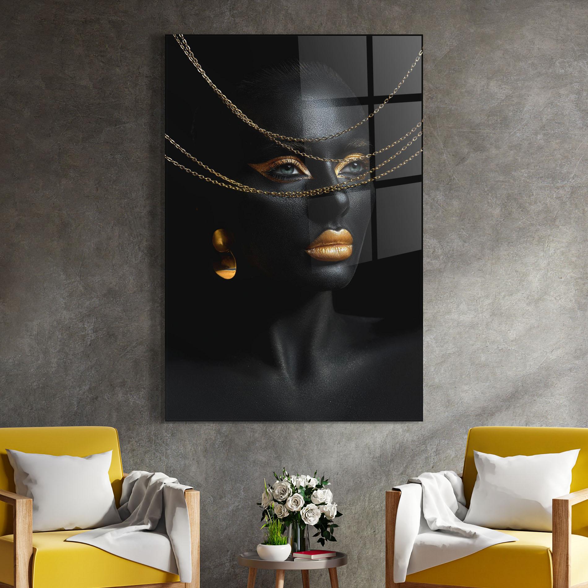 Üvegkép Gold Chain Woman mockup 4