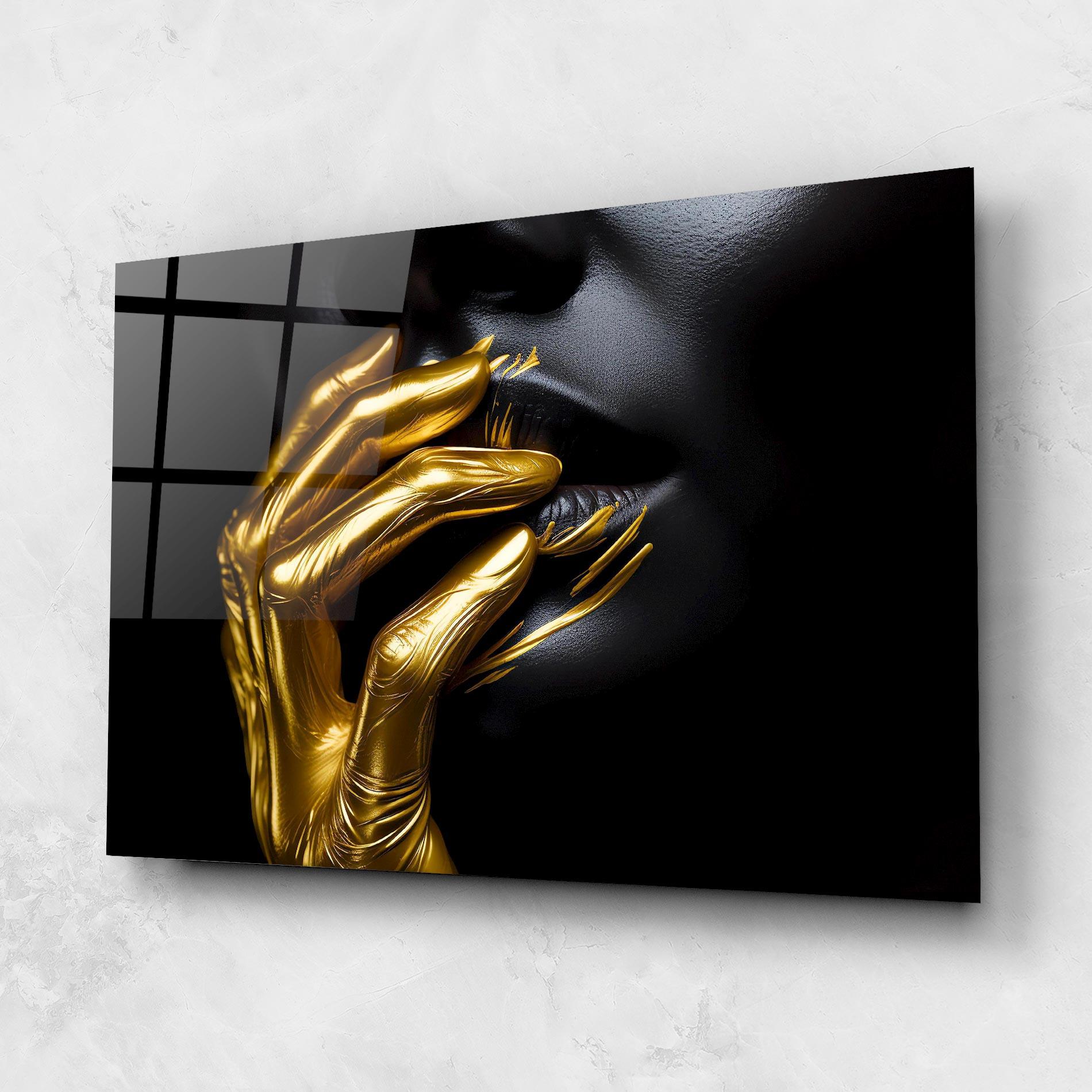 Üvegkép Gold Small Hand mockup 1