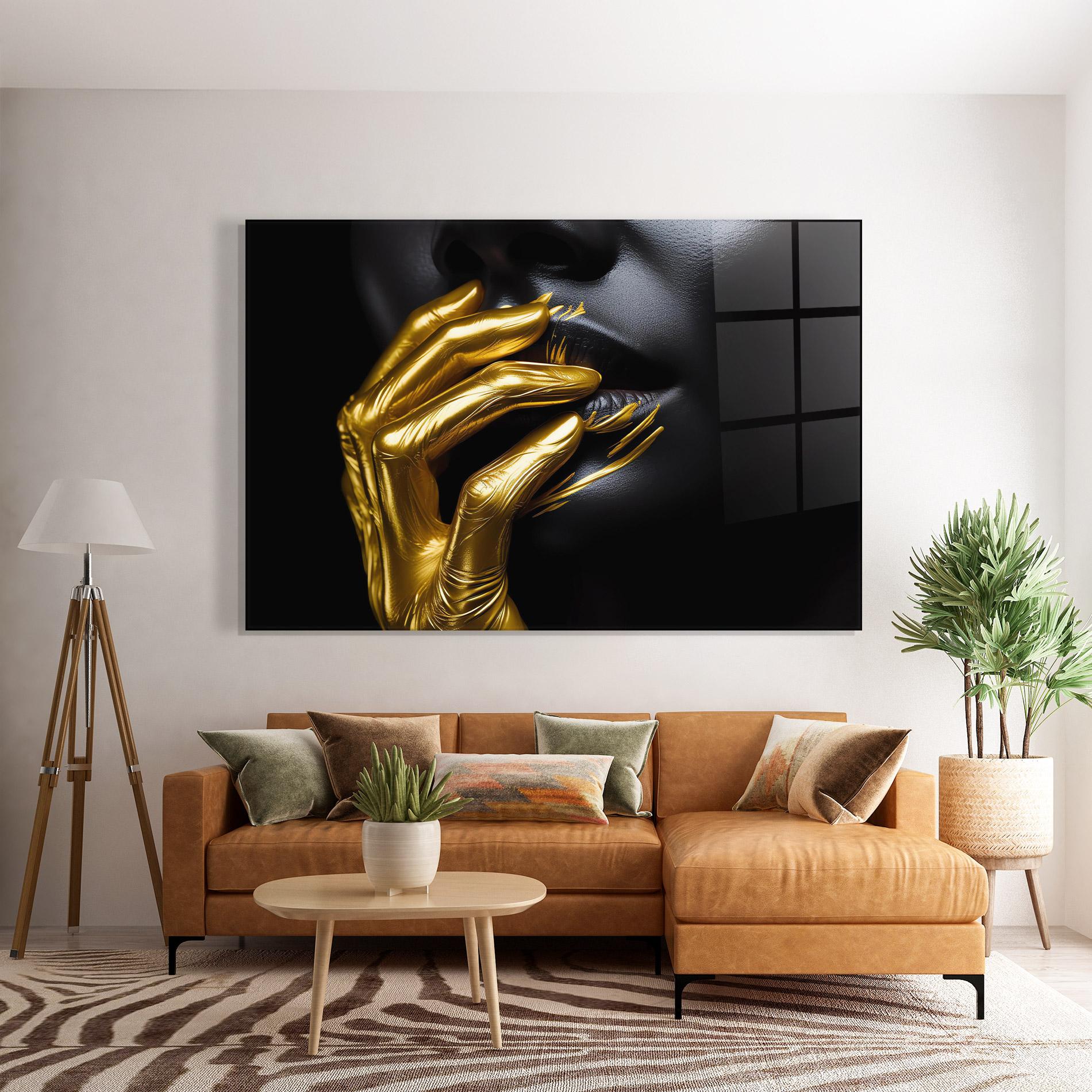 Üvegkép Gold Small Hand mockup 7