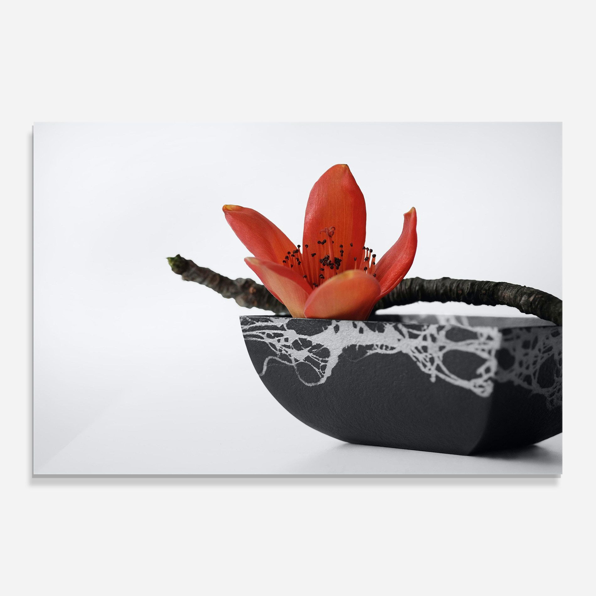 Black Marble Vase mockup 0