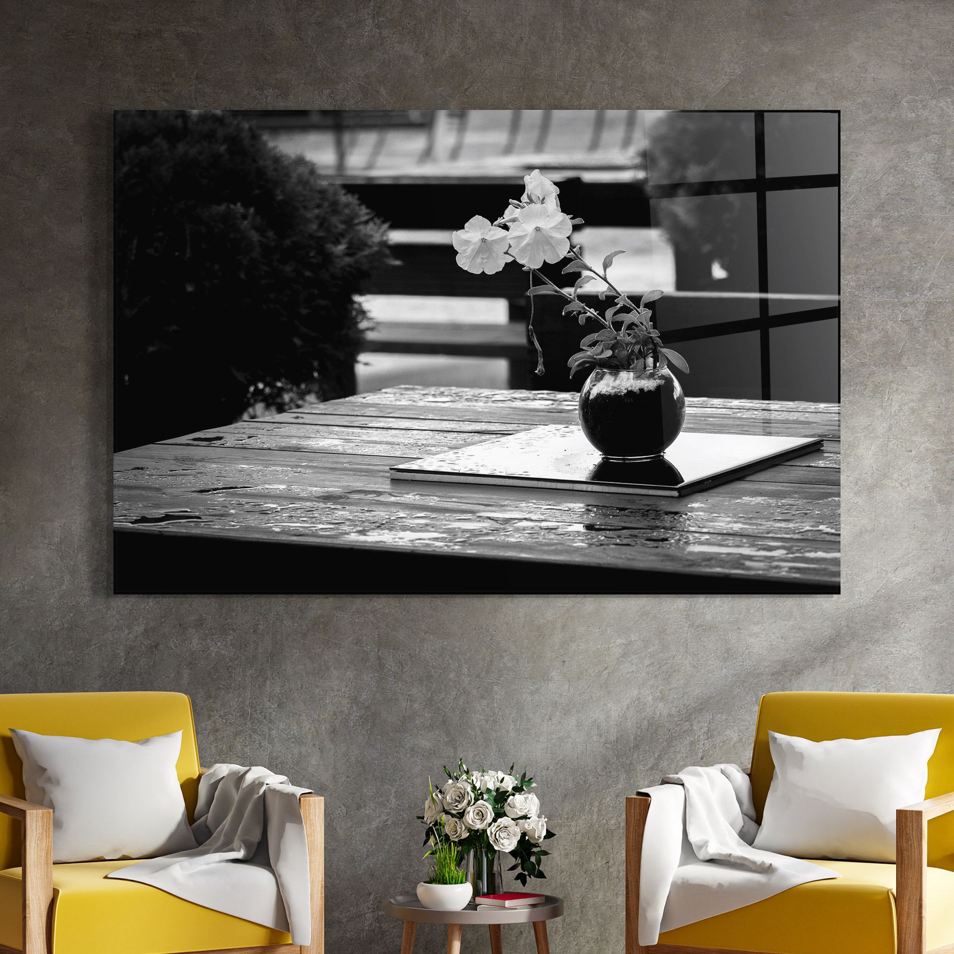 Black Vase View mockup 4