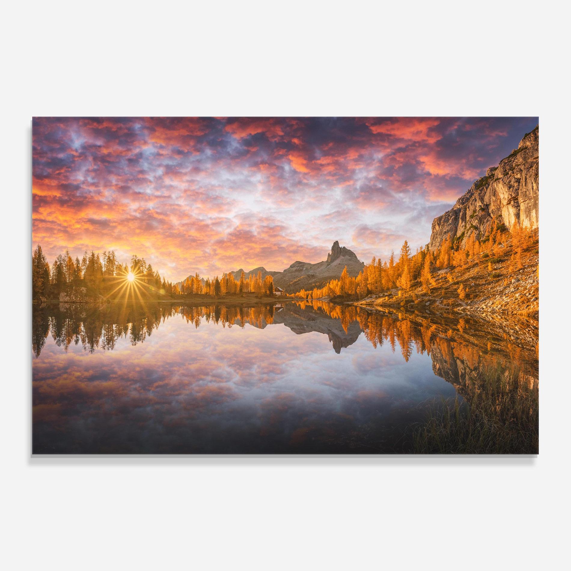 Üvegkép Yellow Light Lake mockup 0