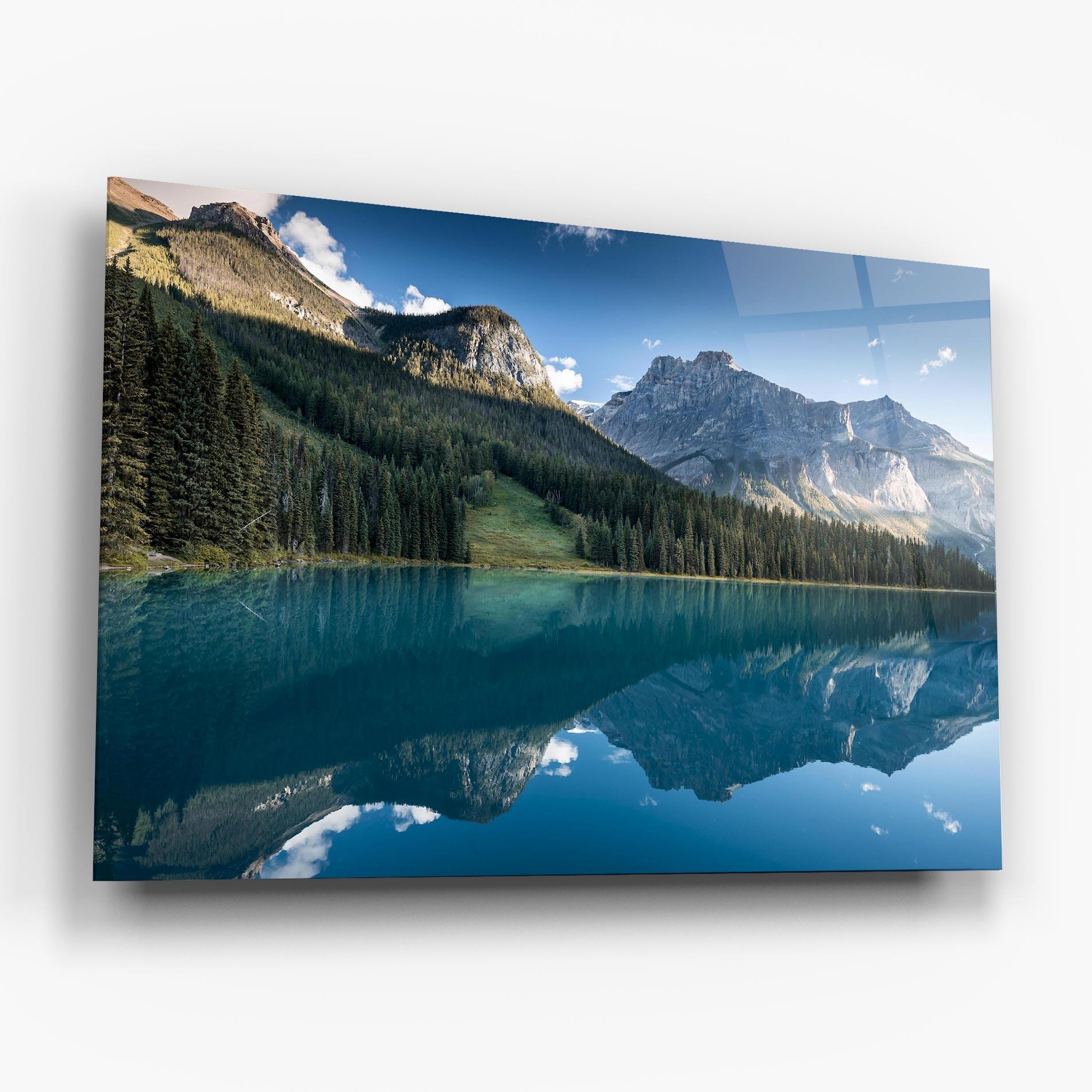 Üvegkép Beautiful Emerald Lake mockup 6