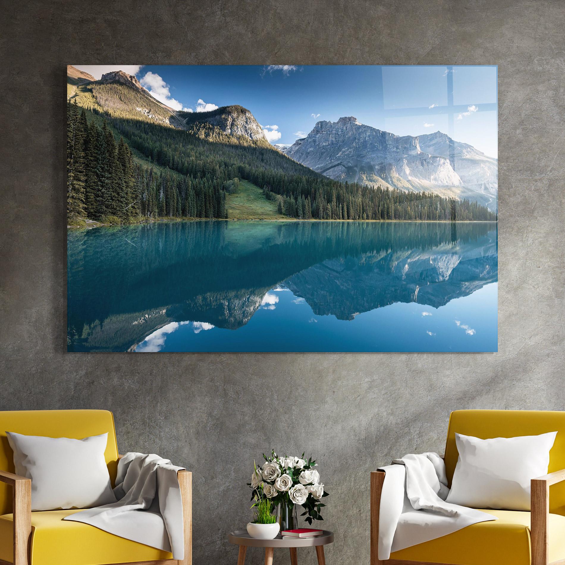 Üvegkép Beautiful Emerald Lake mockup 4