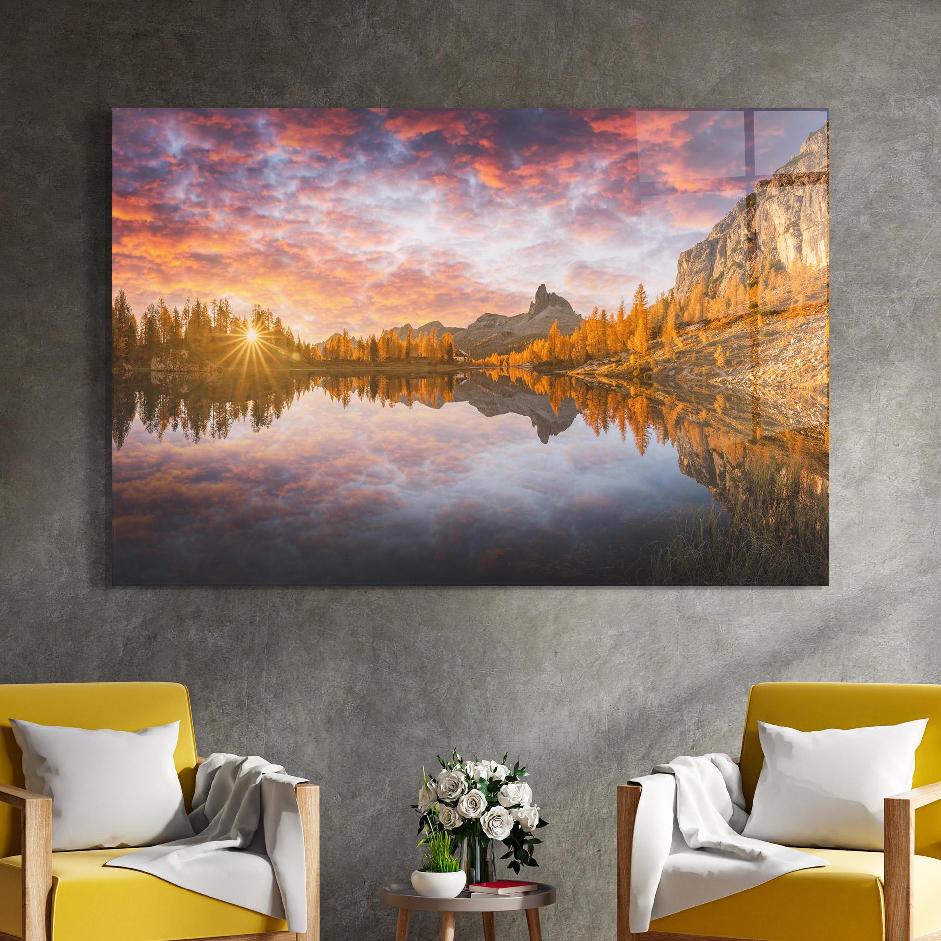 Üvegkép Yellow Light Lake mockup 4