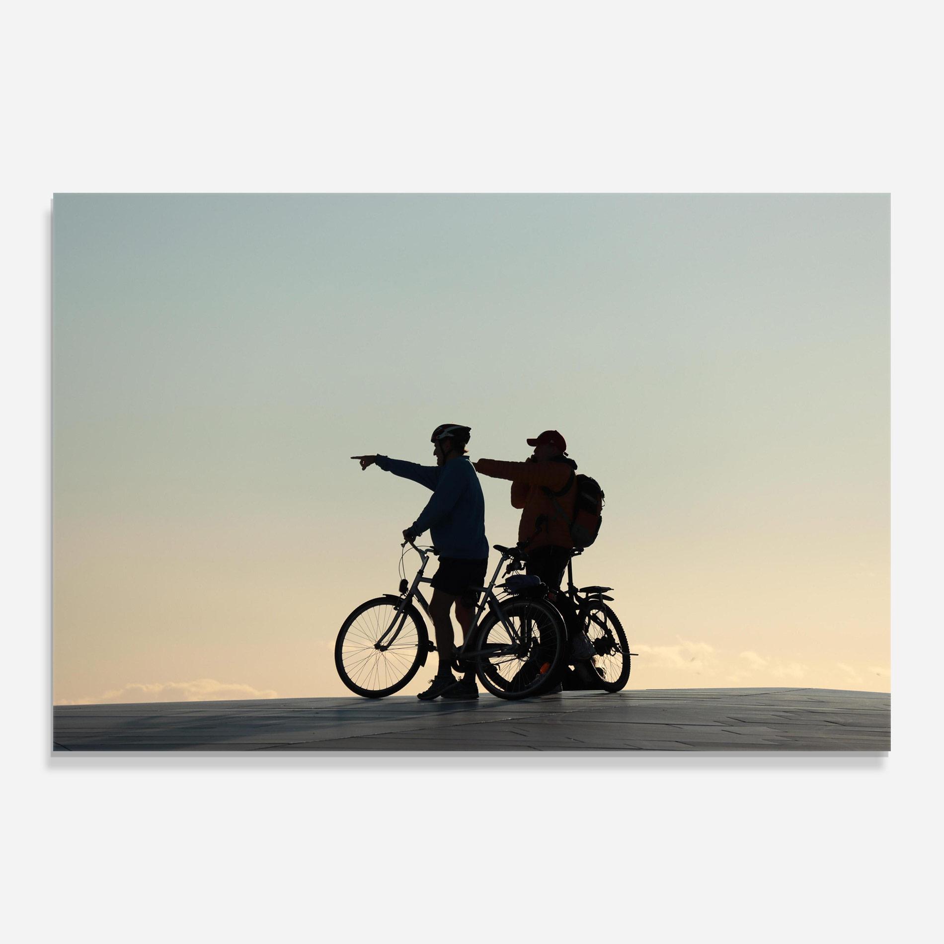 Üvegkép Bike Pointing Shilouette mockup 0