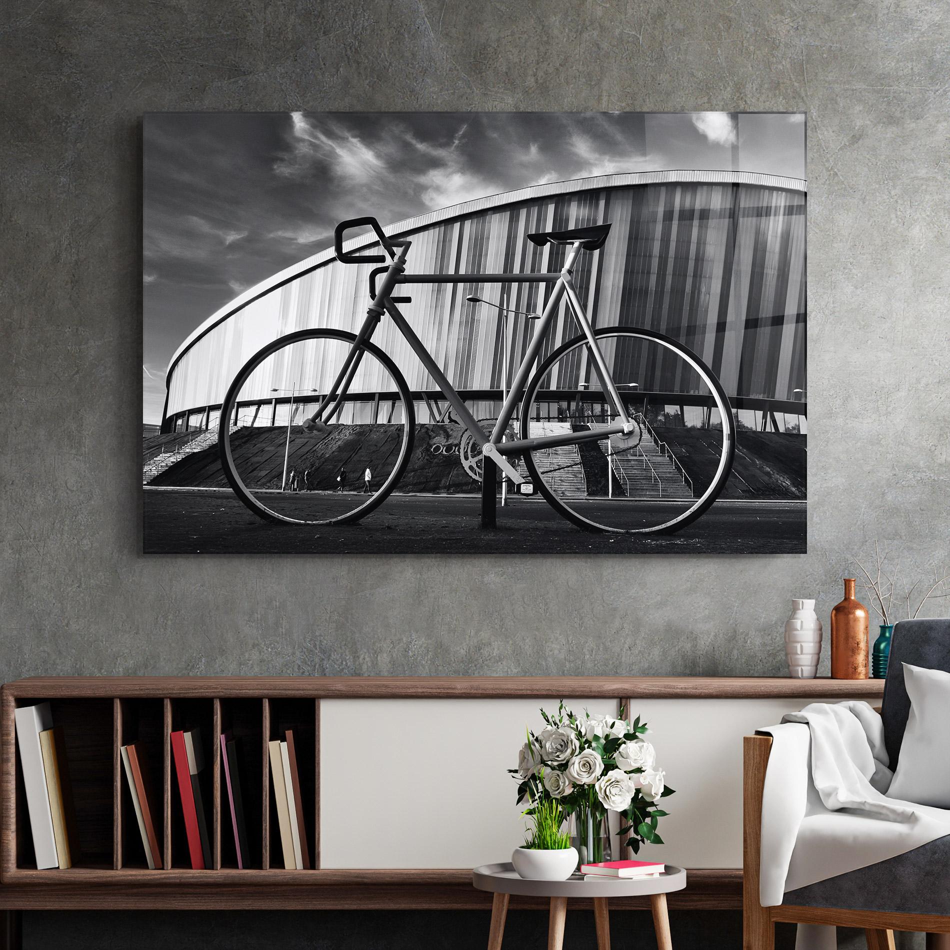 Üvegkép Big Grey Bike mockup 2