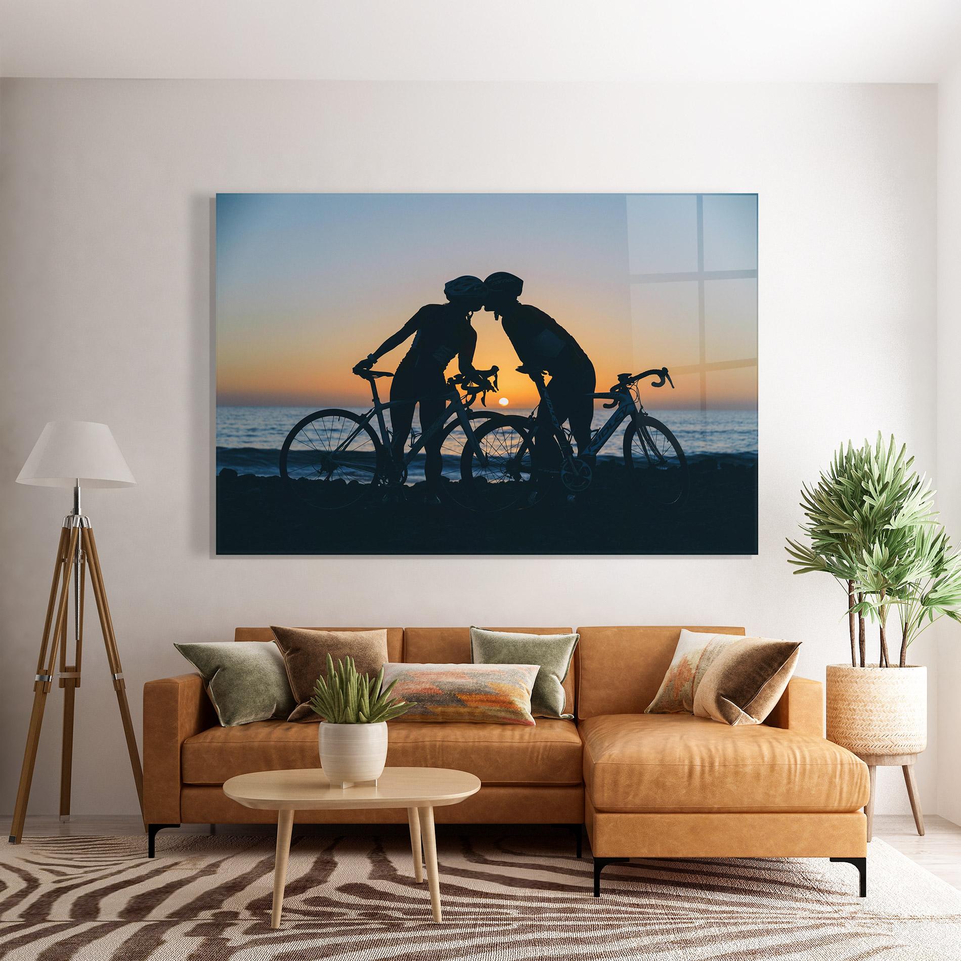 Üvegkép Bike Couple Kissing mockup 7